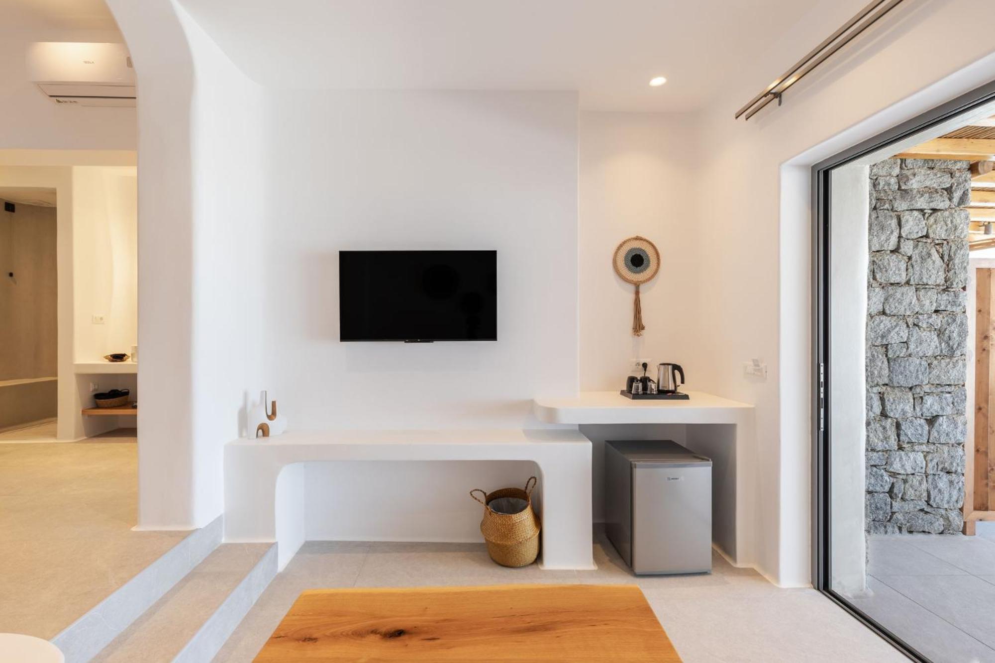 Sunset Hill Suites Mykonos Town Екстериор снимка