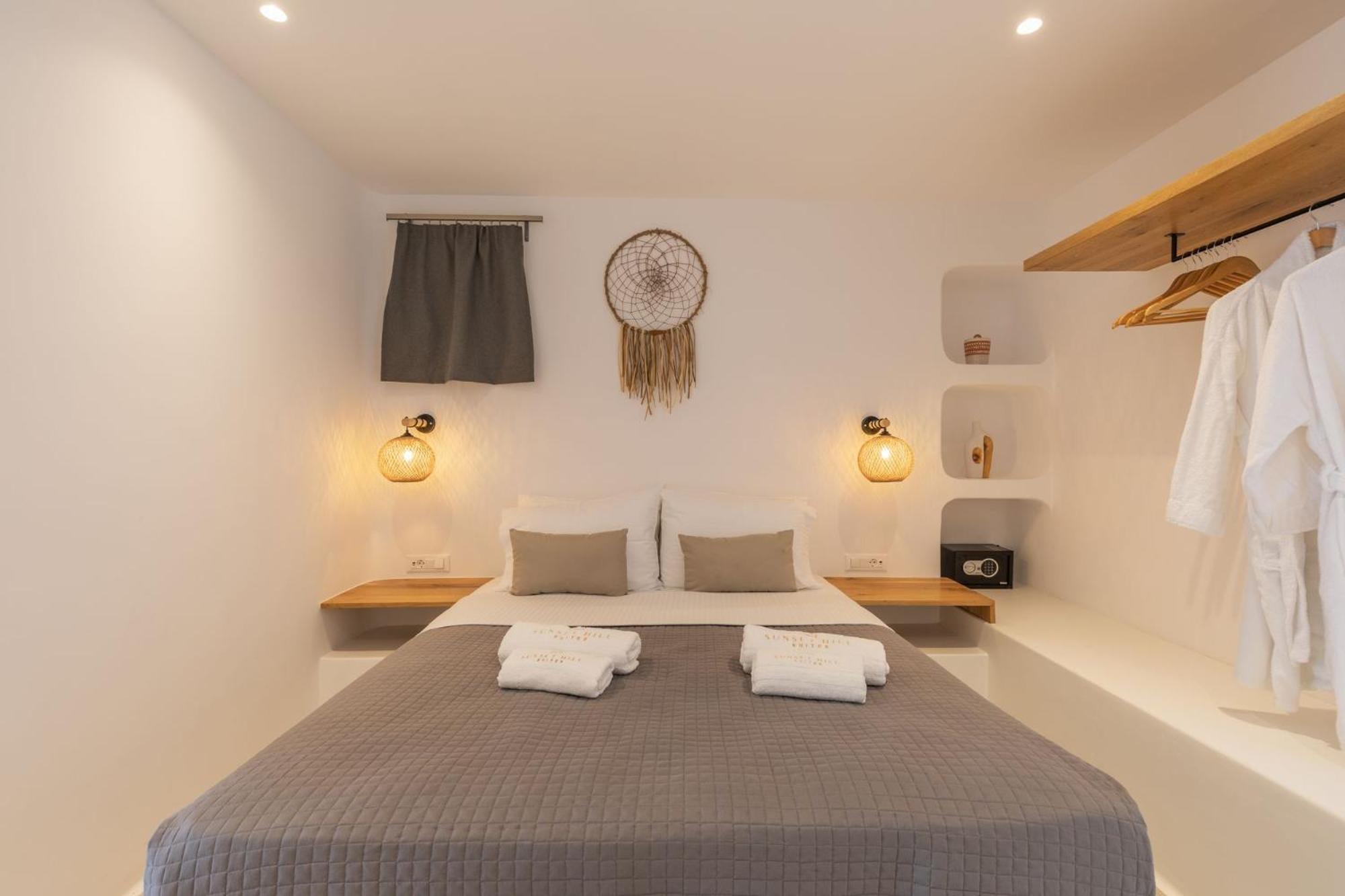 Sunset Hill Suites Mykonos Town Екстериор снимка