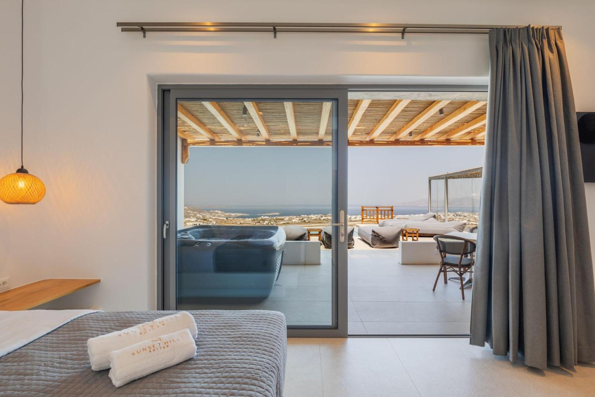 Sunset Hill Suites Mykonos Town Екстериор снимка